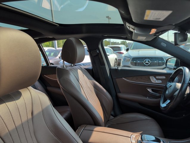 Used 2018 Mercedes-Benz E 300 image 23