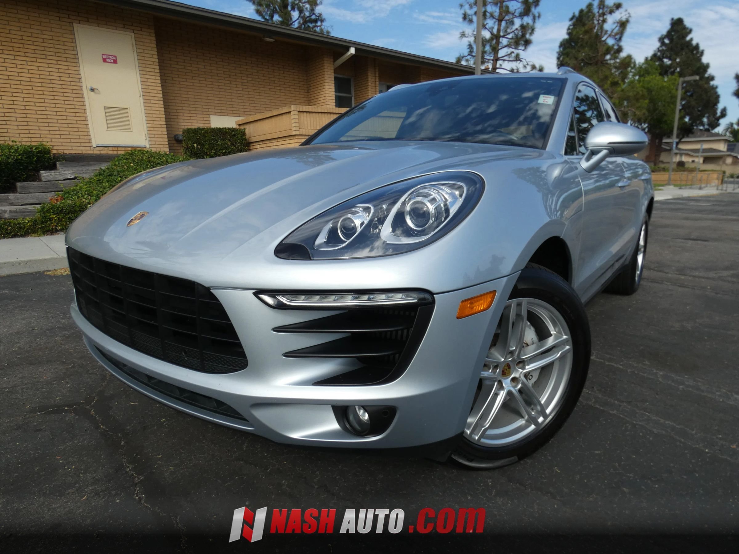 Used 2017 Porsche Macan S AWD/4WD image 15