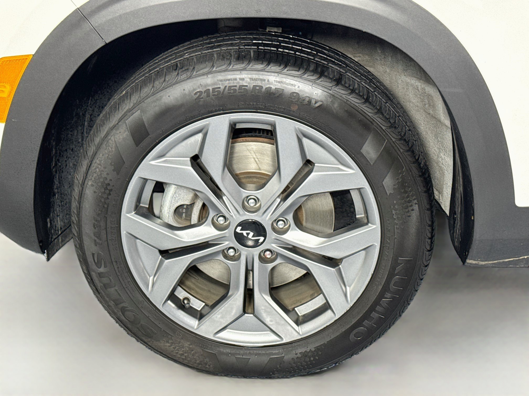 Used 2024 Kia Seltos S AWD/4WD image 30