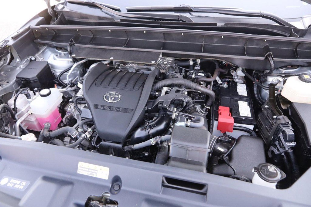 Certified 2024 Toyota Highlander XSE image 29