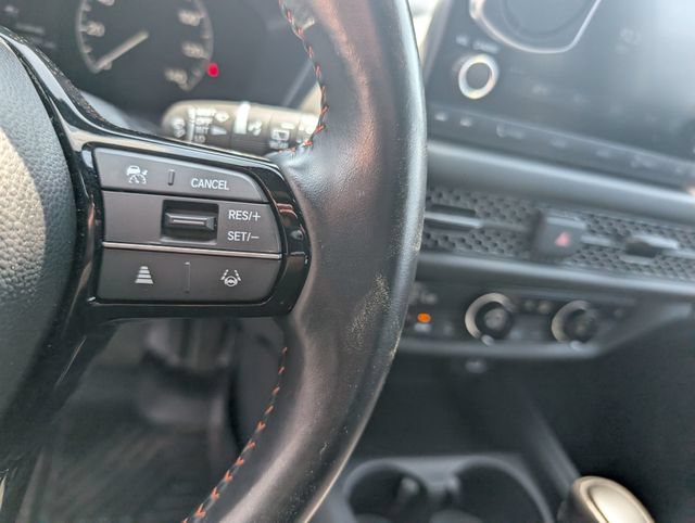 Used 2025 Honda HR-V Sport image 17