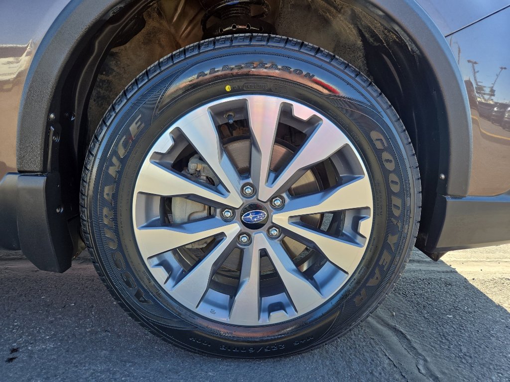 Used 2019 Subaru Outback 3.6R Touring image 9