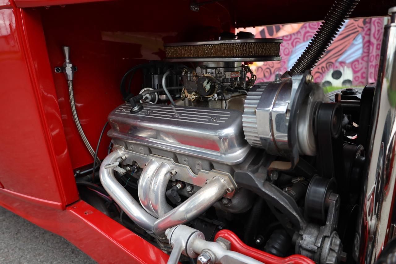 Used 1990 Chevrolet Corvette Coupe RWD image 10
