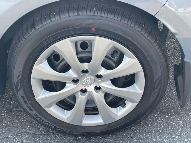 Used 2026 Toyota Corolla LE image 7