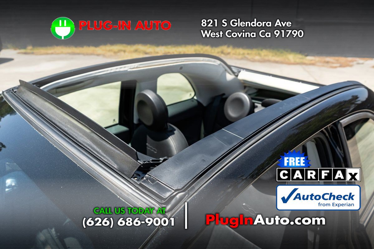 Used 2012 FIAT 500 Lounge w/ Luxury Leather Pkg FWD image 9
