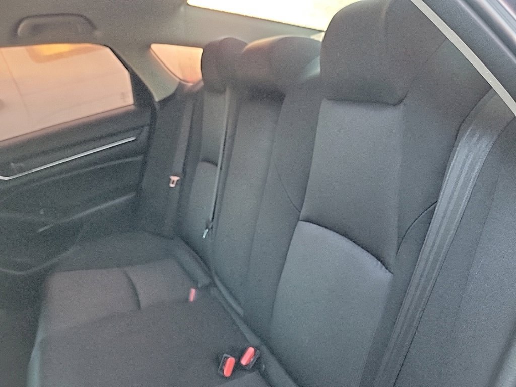 Used 2018 Honda Accord LX image 14