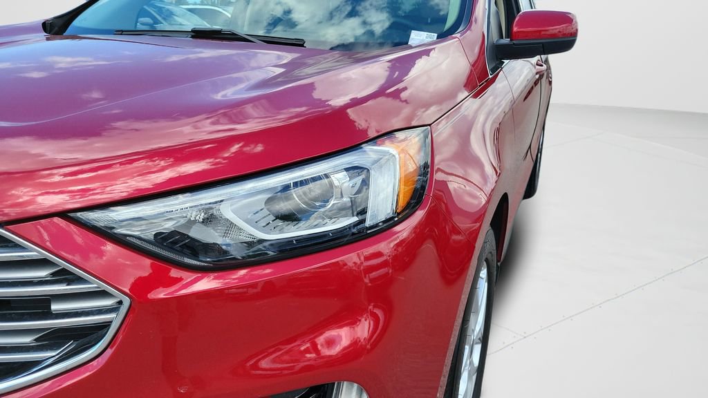 Used 2021 Ford Edge SEL w/ Convenience Package image 17