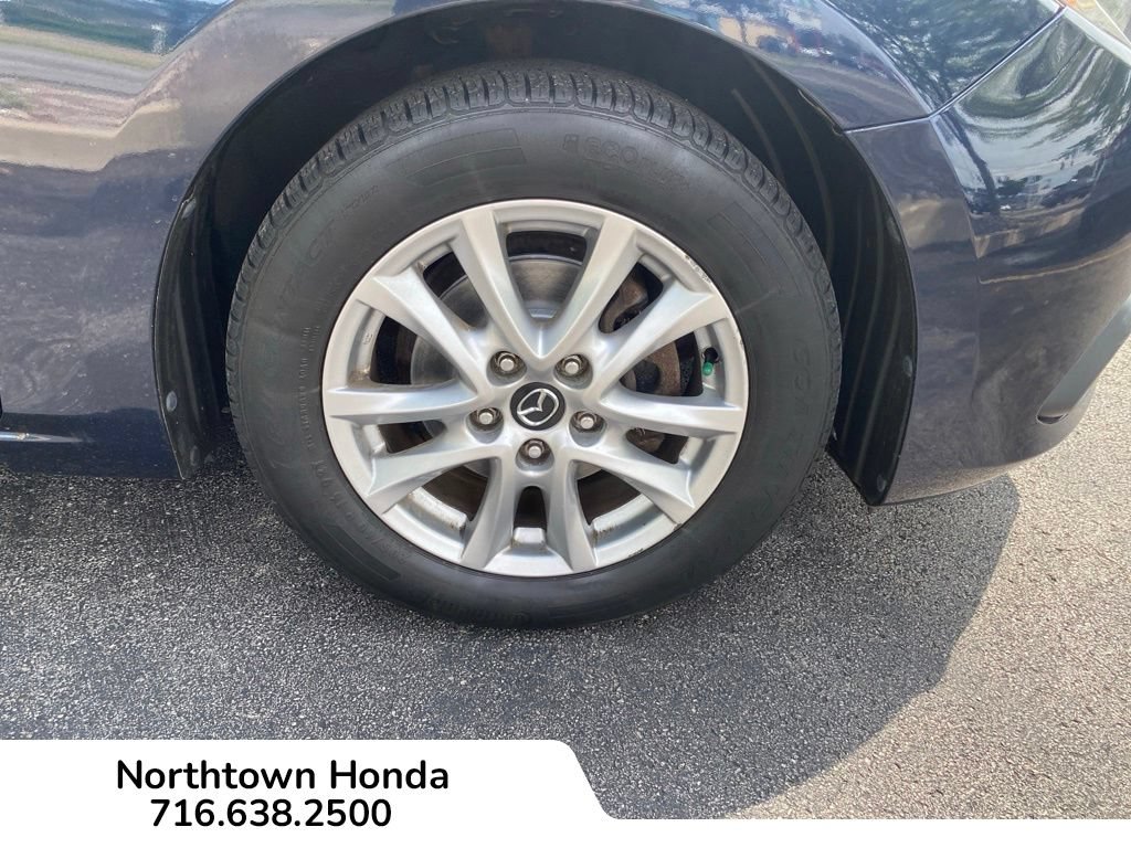 Used 2016 MAZDA MAZDA3 i Sport w/ Preferred Equipment Package FWD image 11
