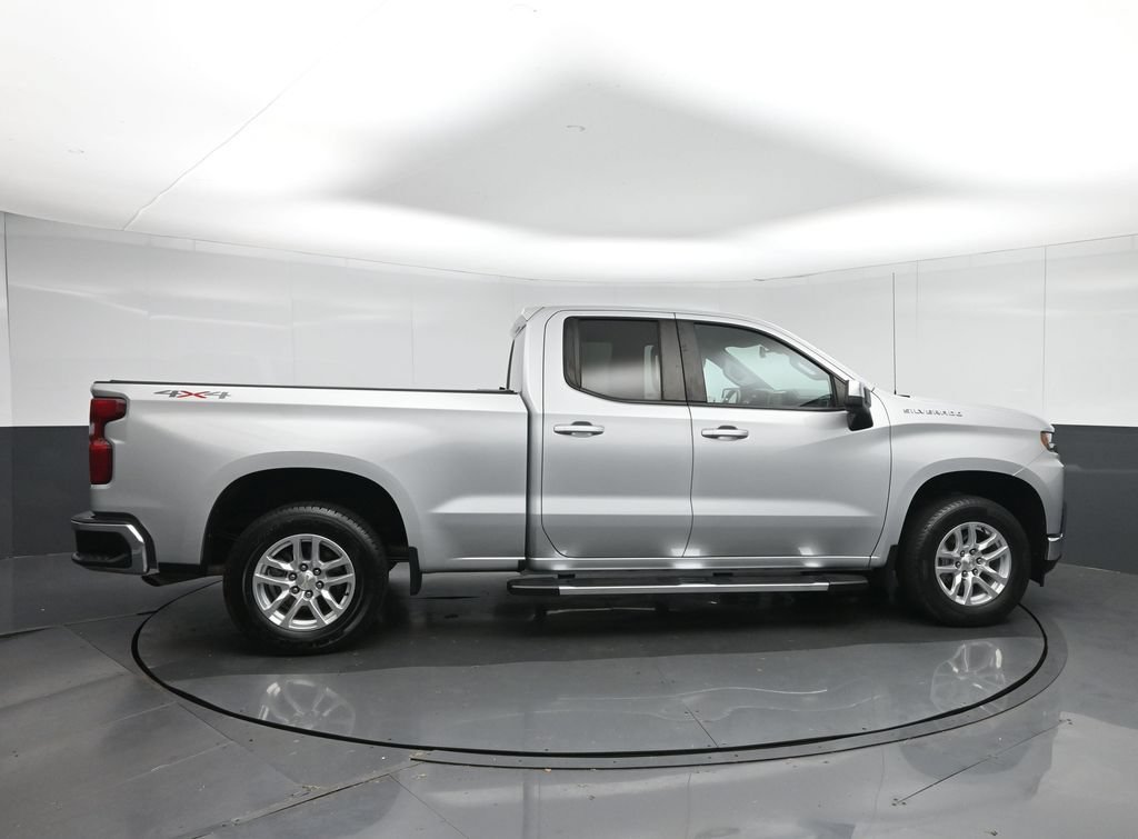Used 2020 Chevrolet Silverado 1500 LT w/ Trailering Package AWD/4WD image 8