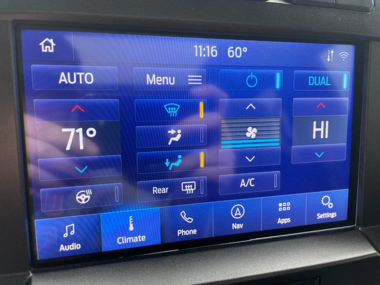 Used 2021 Ford F250 Lariat w/ Lariat Ultimate Package image 37