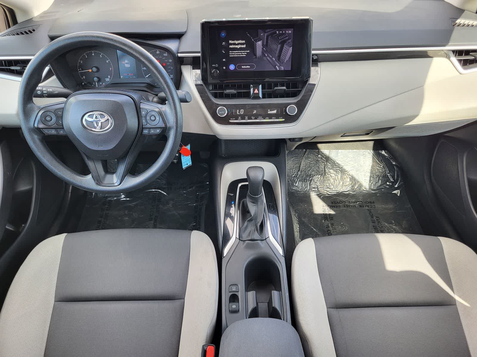 Used 2024 Toyota Corolla LE FWD image 25