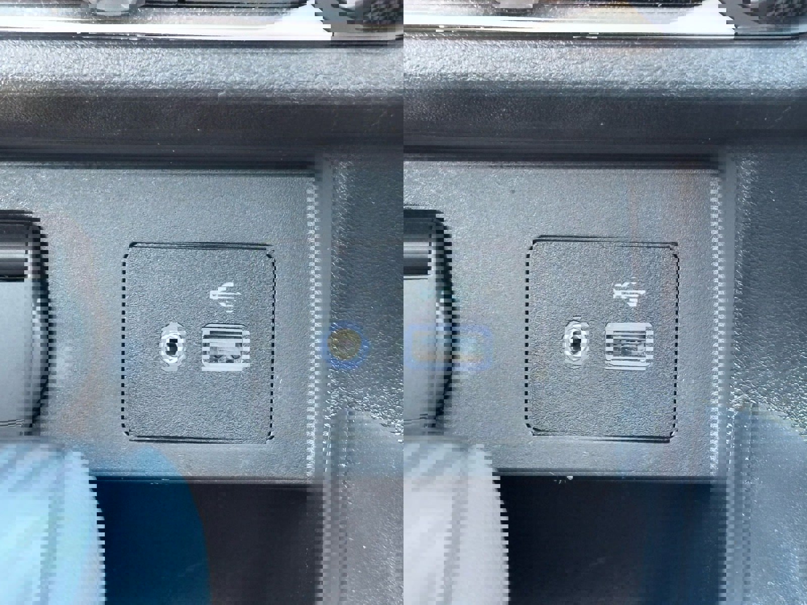 Used 2025 Nissan Versa SV image 26