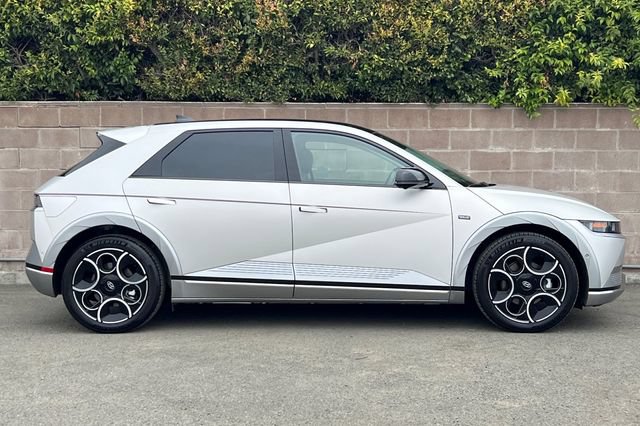 Certified 2024 Hyundai Ioniq 5 Limited AWD/4WD image 3