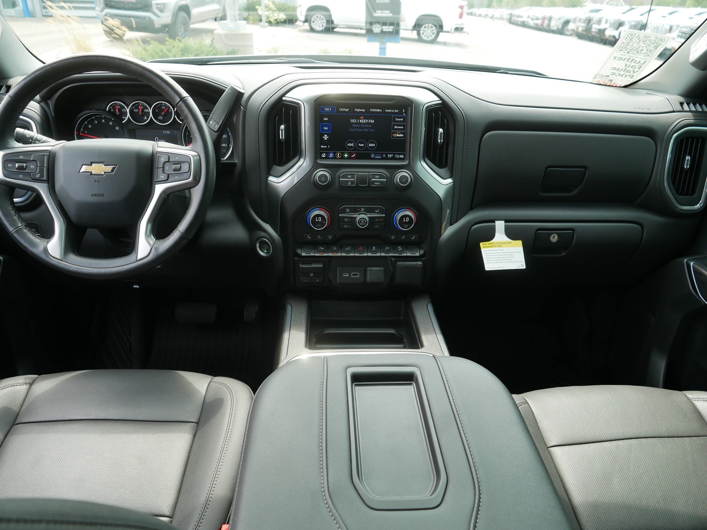 Used 2021 Chevrolet Silverado 1500 LTZ AWD/4WD image 10