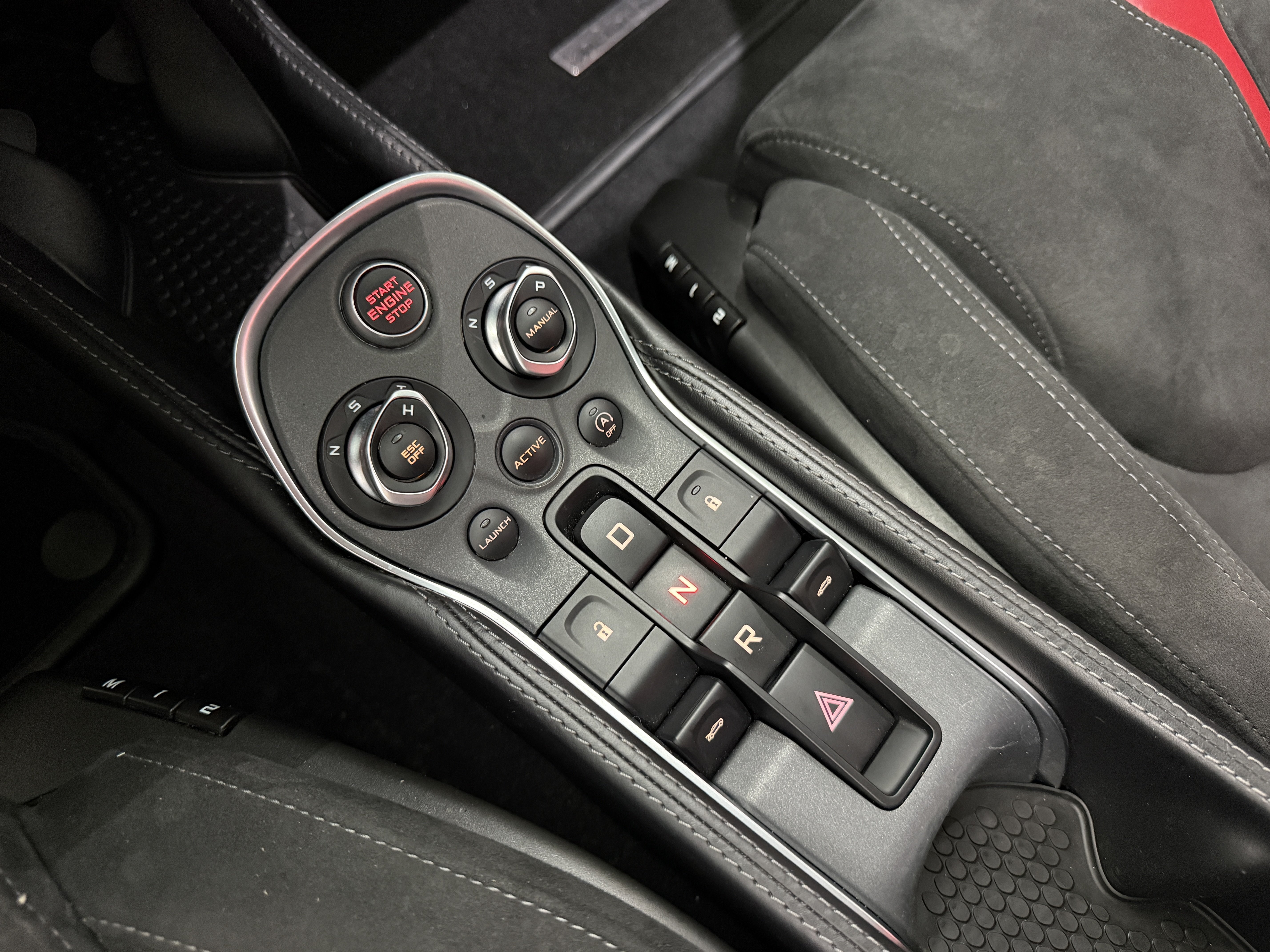 Used 2017 McLaren 570S RWD image 19