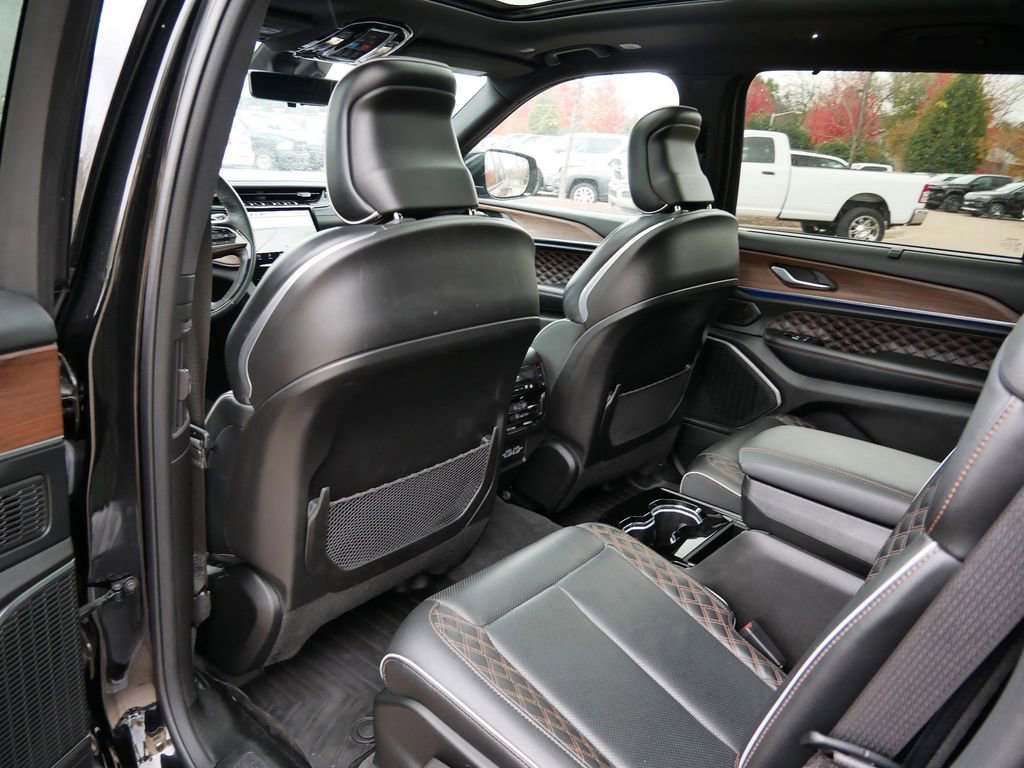 Certified 2022 Jeep Grand Cherokee L Summit w/ Advanced Protech Group IV image 38