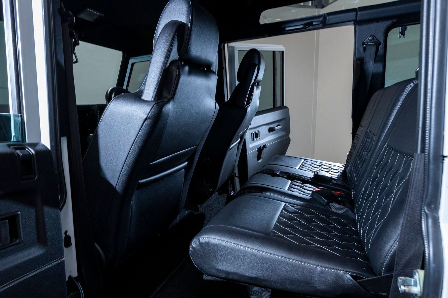 Used 1993 Porsche 968 Coupe image 29