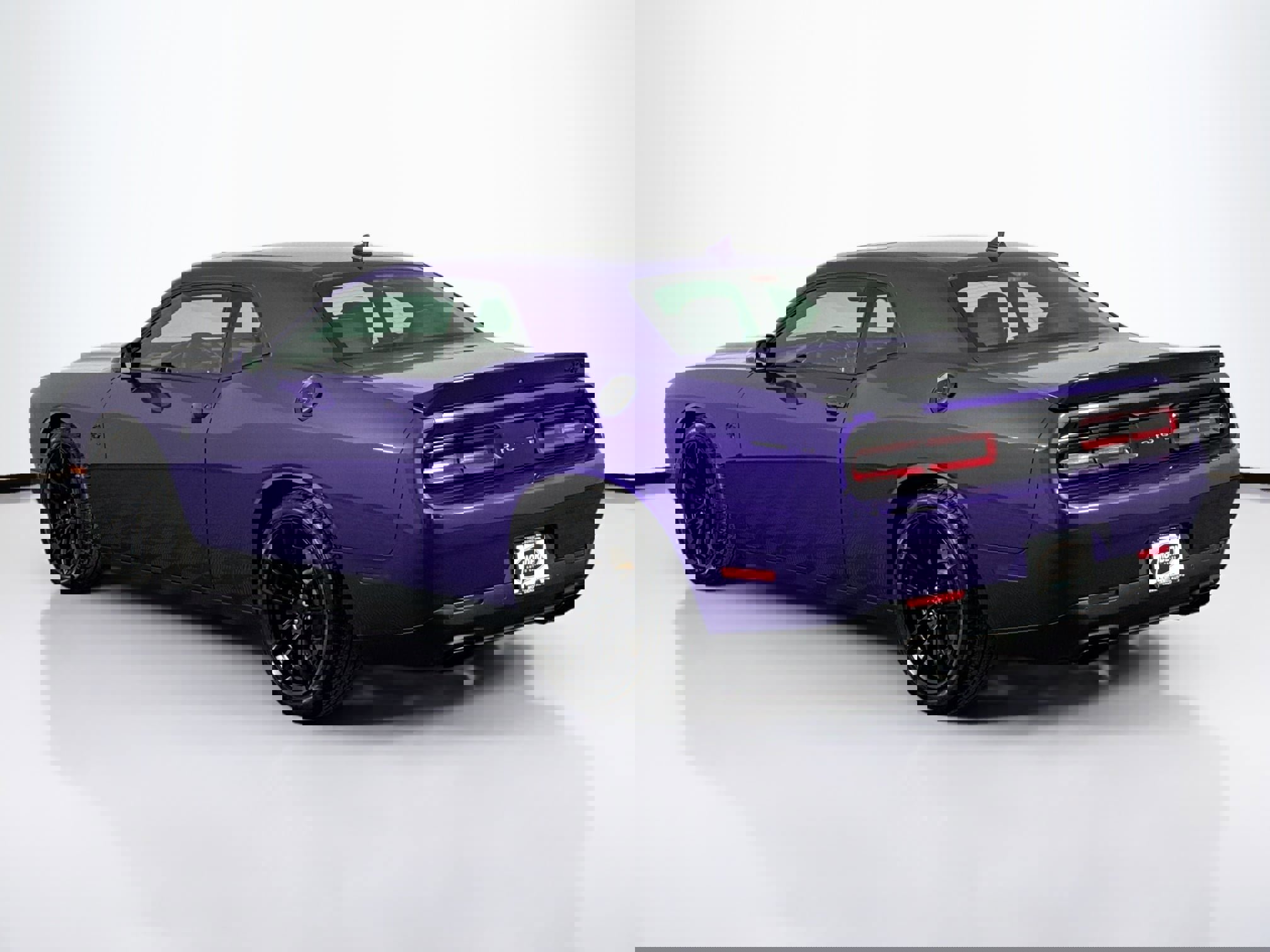 Used 2023 Dodge Challenger SRT Hellcat w/ Driver Convenience Group image 9