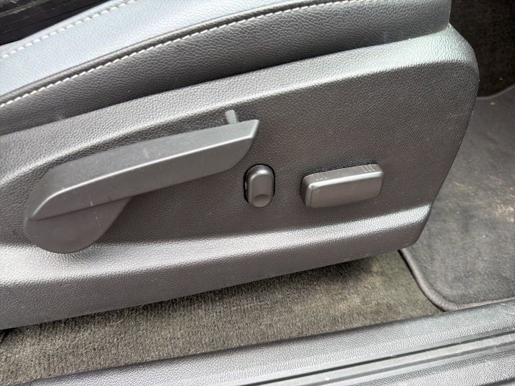 Used 2018 Chevrolet Colorado Z71 image 23