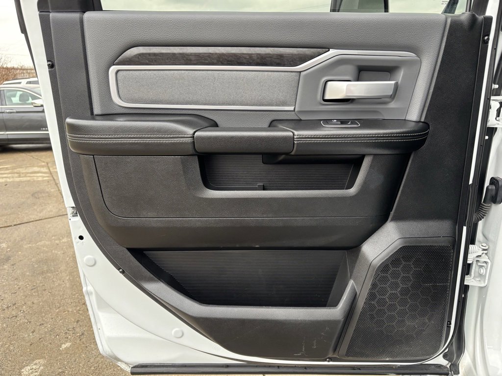 Used 2023 RAM 3500 Big Horn w/ Level 1 Equipment Group image 27