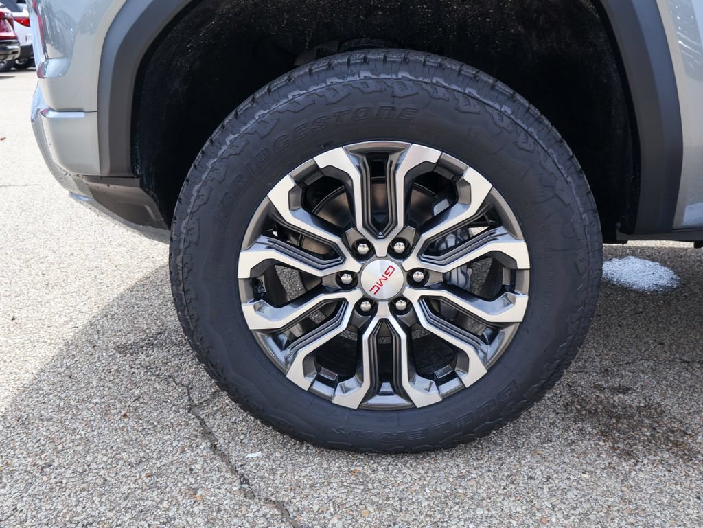 New 2026 GMC Canyon Denali w/ LPO, Black Badging Package AWD/4WD image 37