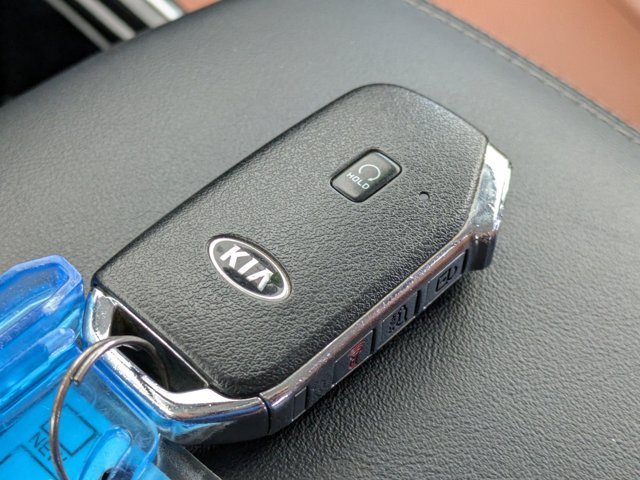 Used 2021 Kia Sorento SX Prestige image 35