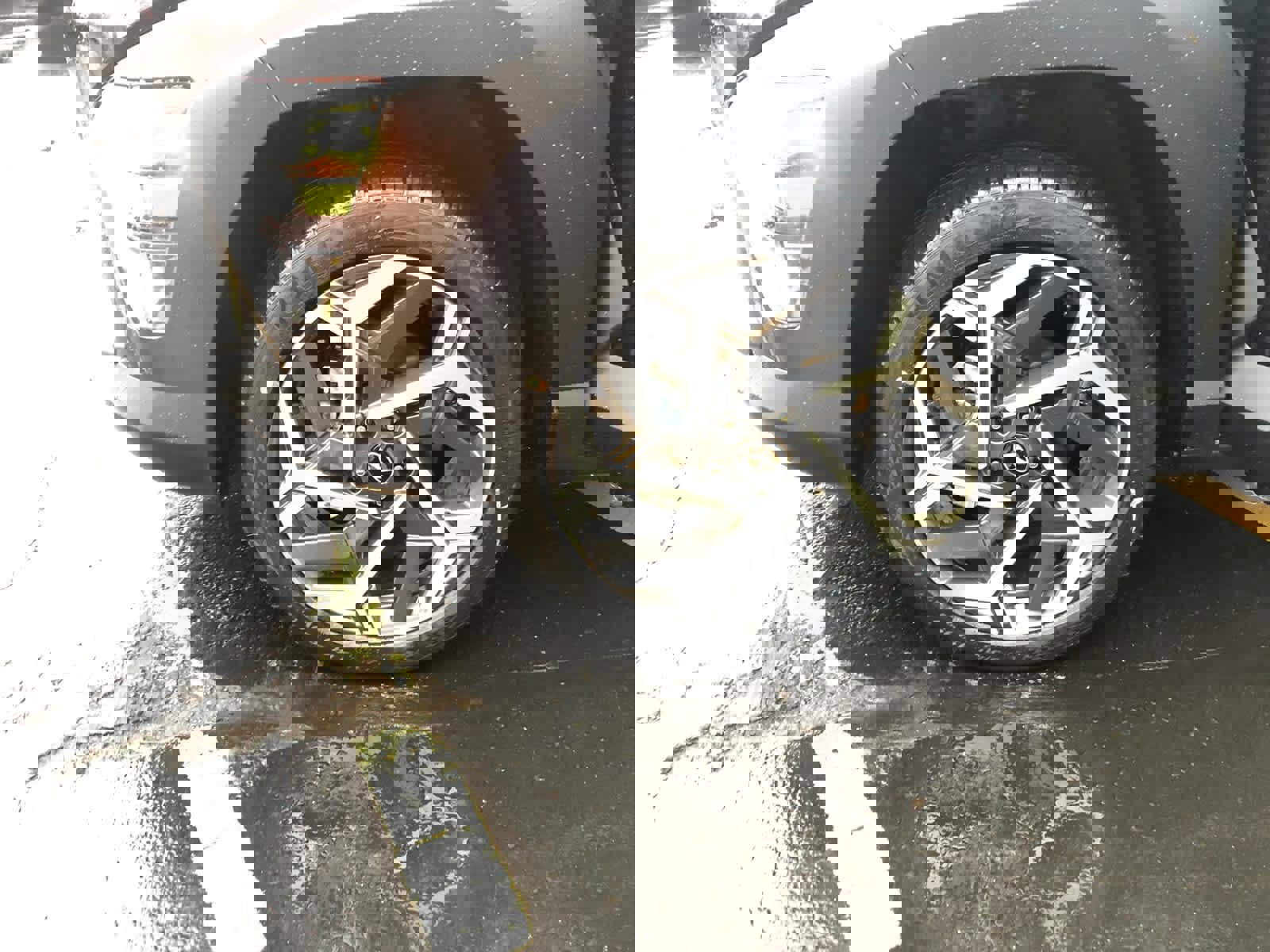 New 2026 Hyundai Kona SEL Premium image 32