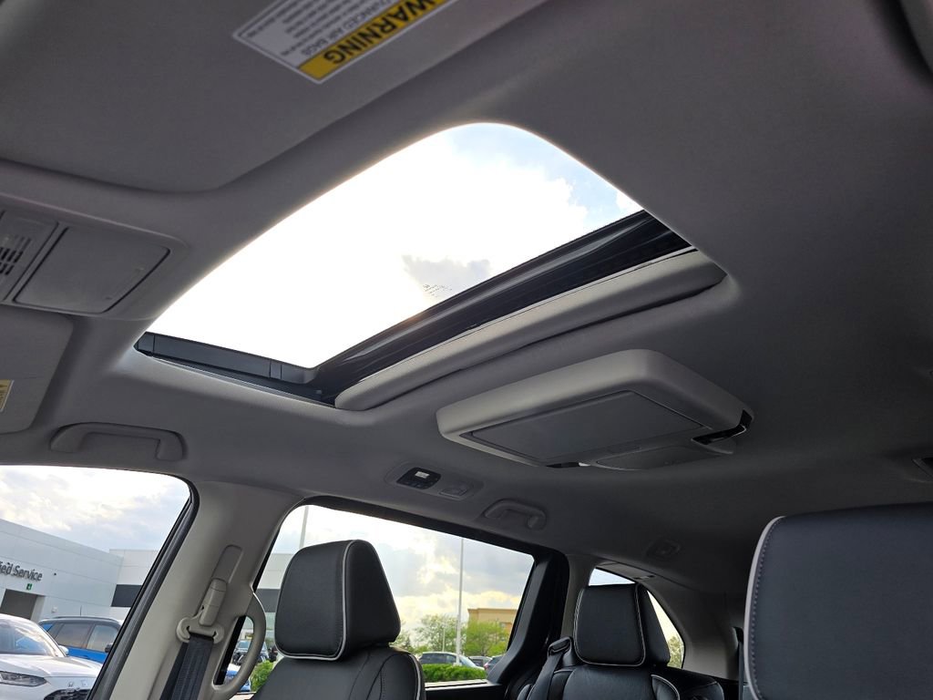 Used 2025 Honda Odyssey Touring image 23