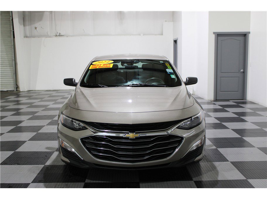 Used 2024 Chevrolet Malibu LS image 2