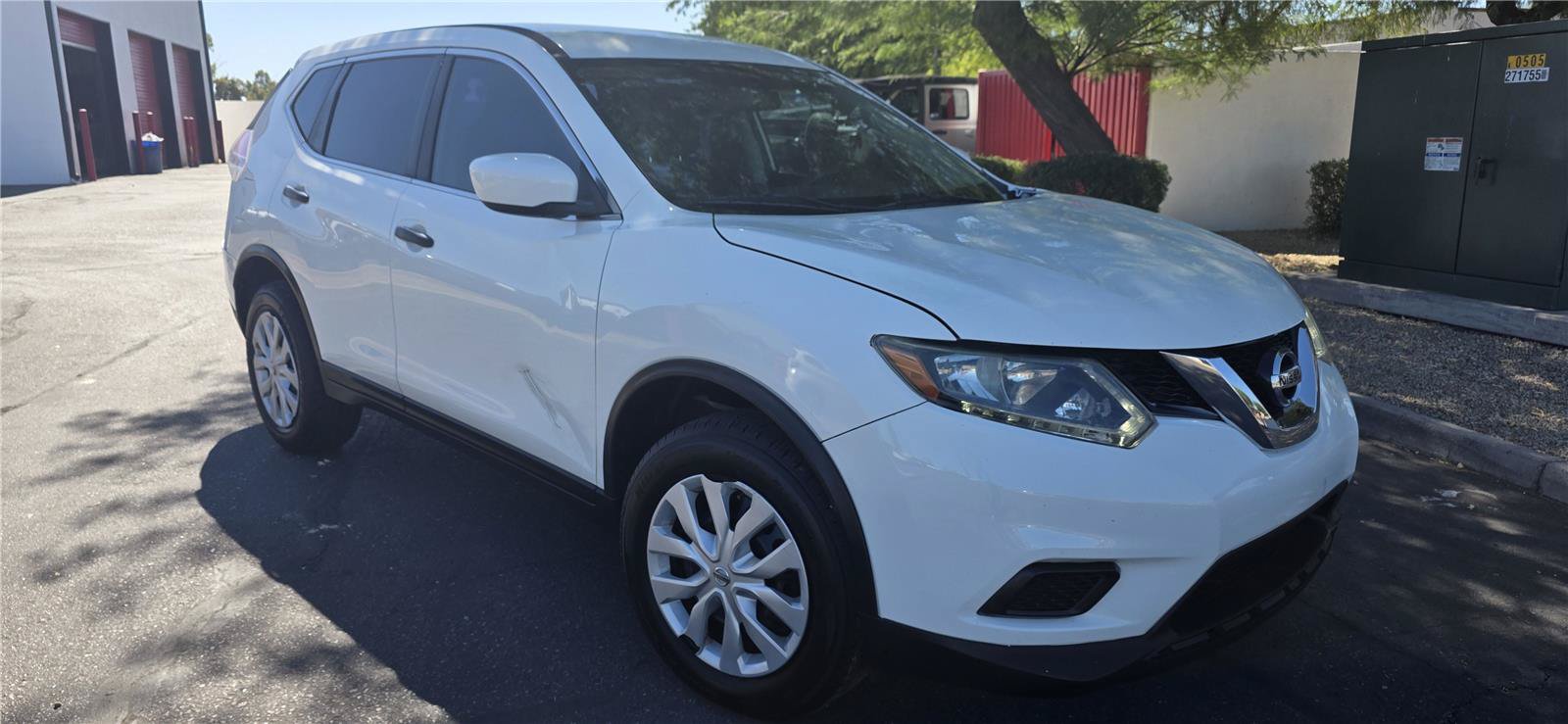 Used 2016 Nissan Rogue S FWD image 20