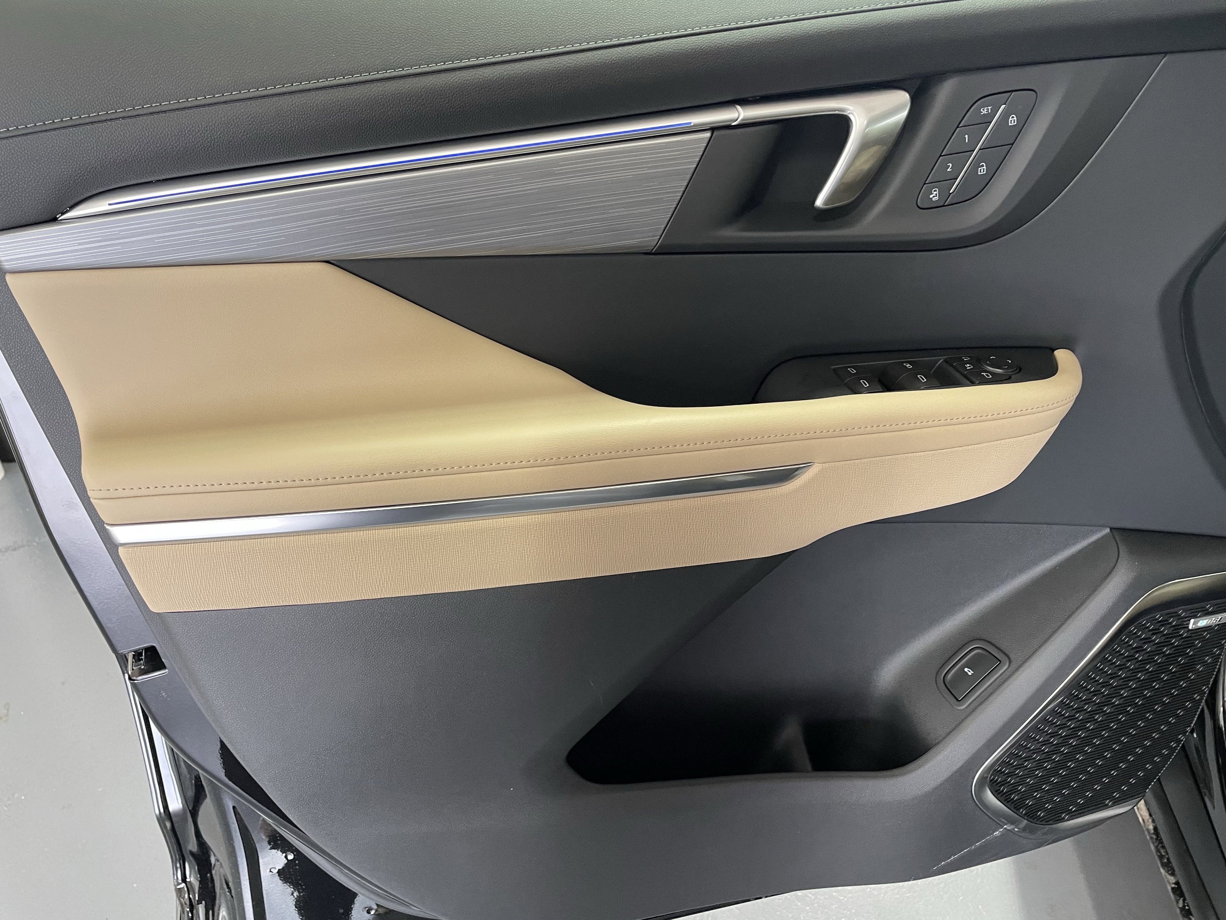 New 2026 Buick Enclave Preferred w/ Power Package image 10