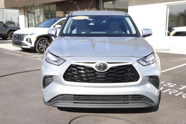 Used 2020 Toyota Highlander L image 9
