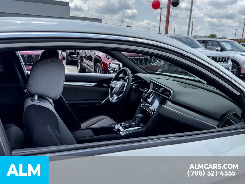 Used 2017 Honda Civic EX-T image 9
