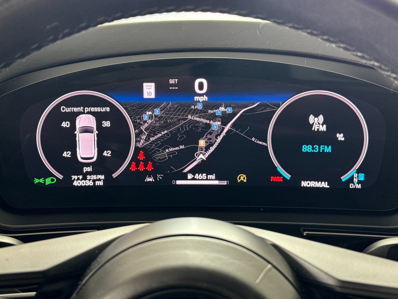 Certified 2024 Porsche Cayenne AWD/4WD image 25