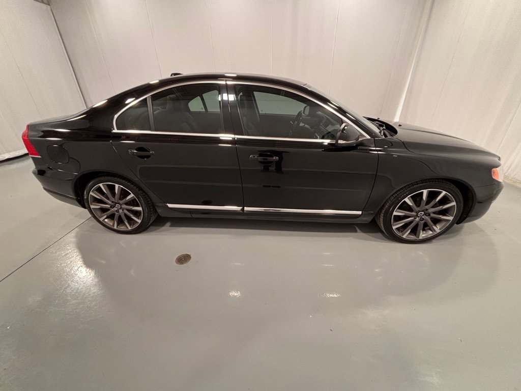 Used 2016 Volvo S80 T5 w/ Inscription Package image 4