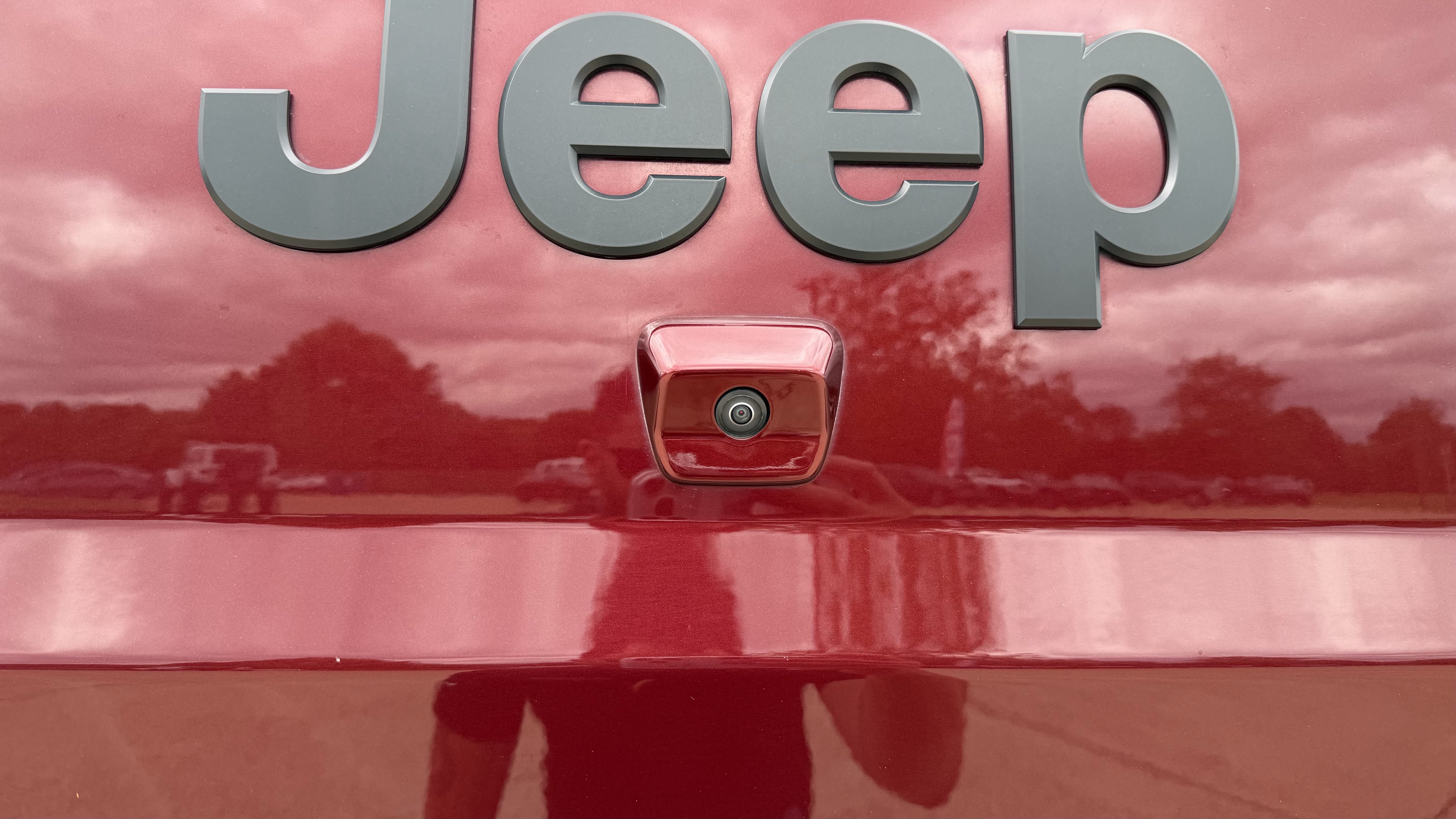Used 2021 Jeep Gladiator Sport AWD/4WD image 8