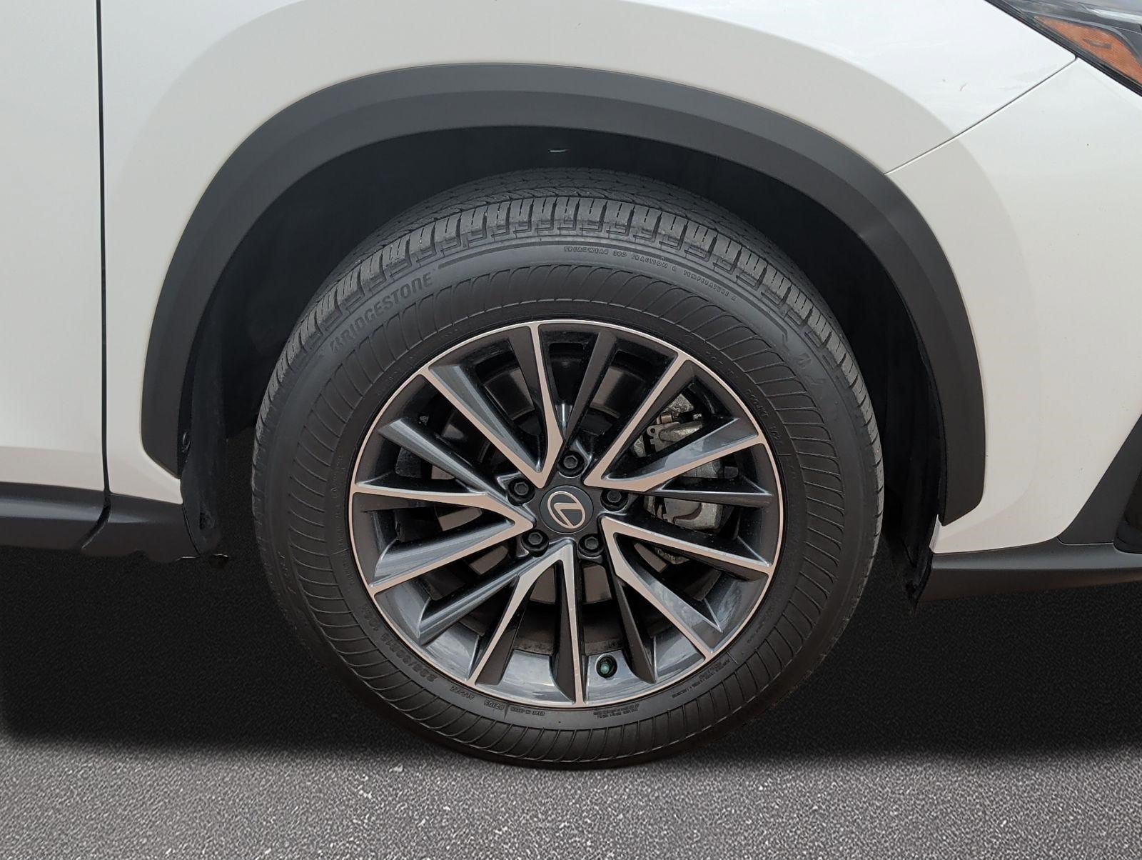 Certified 2026 Lexus NX 350 AWD w/ Accessory Package (Z1) image 7