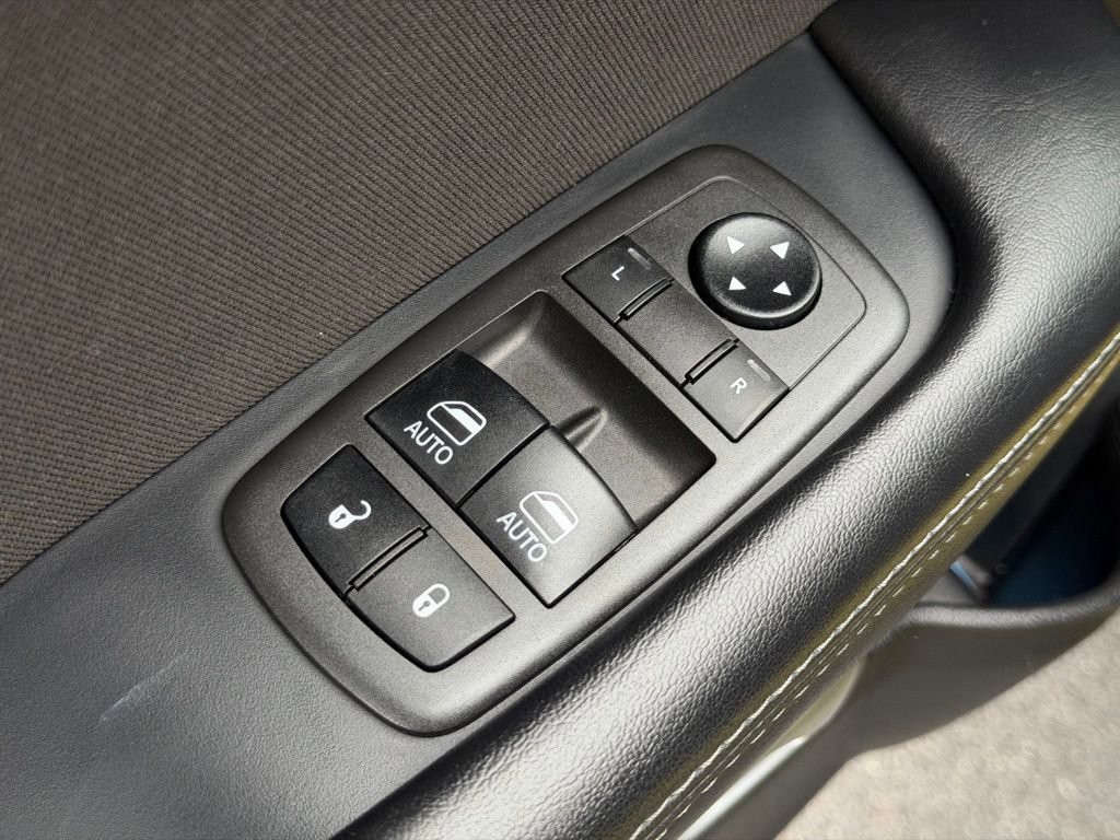 Used 2021 Dodge Challenger R/T Scat Pack image 25