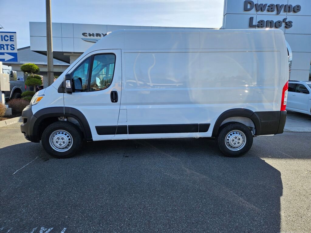 New 2026 RAM ProMaster 2500 w/ Convenience Group FWD image 2