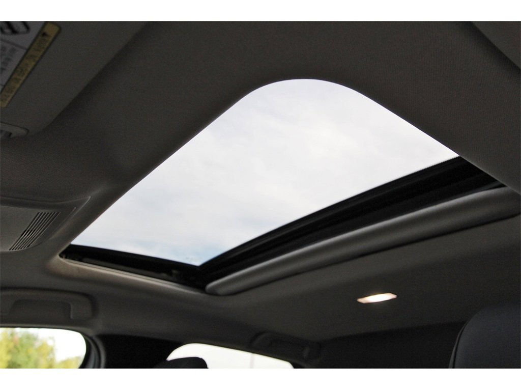 Certified 2025 MAZDA CX-30 AWD 2.5 S w/ Premium Package image 26