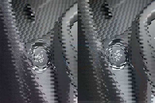 New 2025 Kia K4 EX image 21