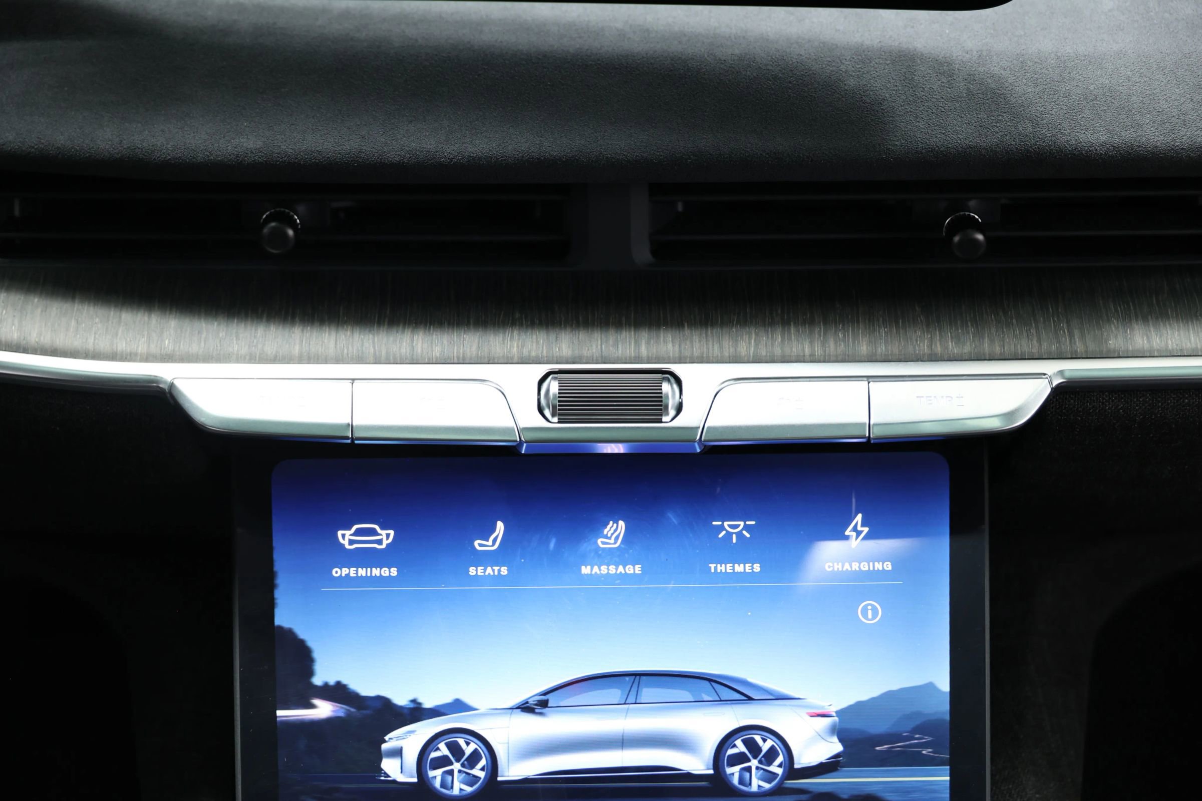 Used 2023 Lucid Air Grand Touring image 33