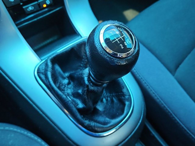 Used 2015 Chevrolet Cruze Eco FWD image 12