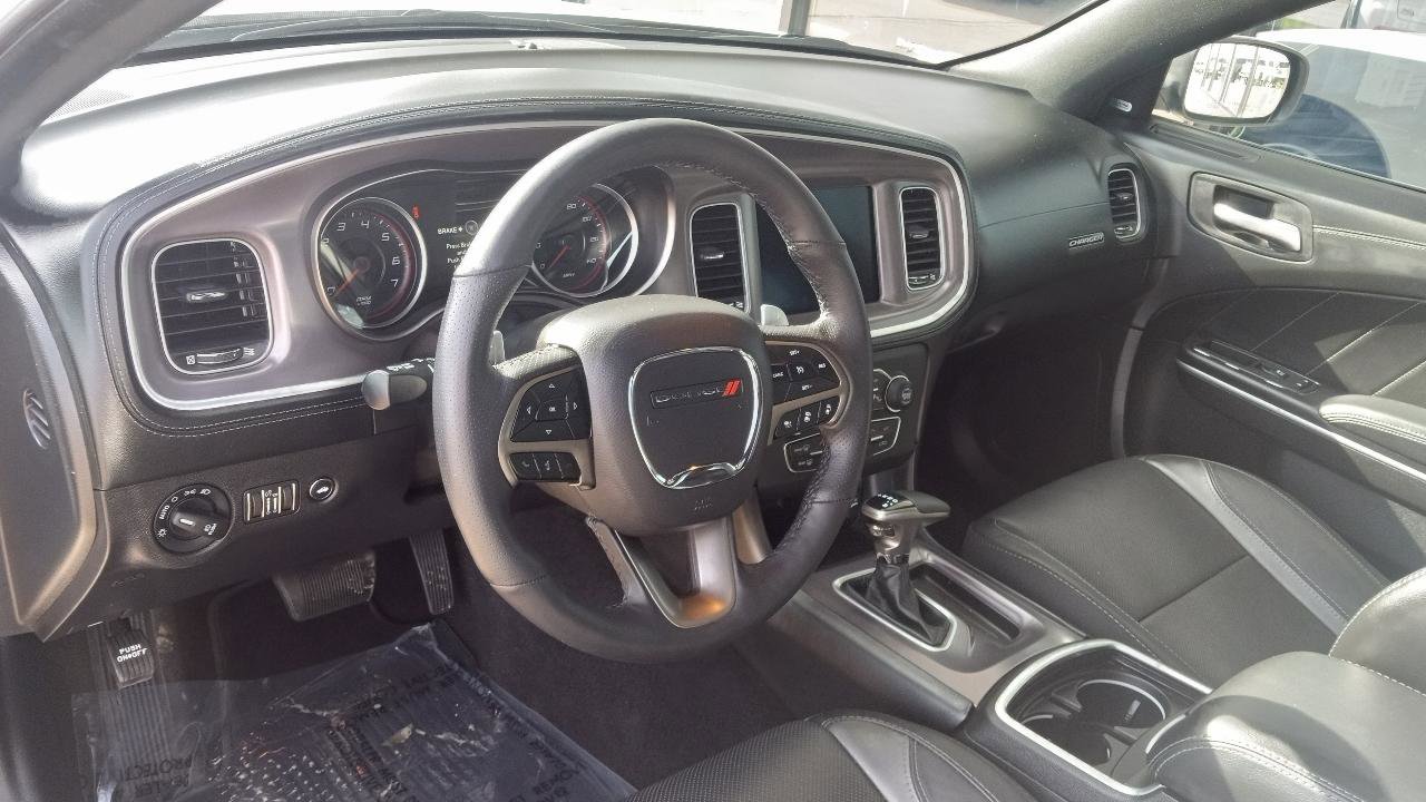 Used 2019 Dodge Charger SXT w/ Plus Group image 6