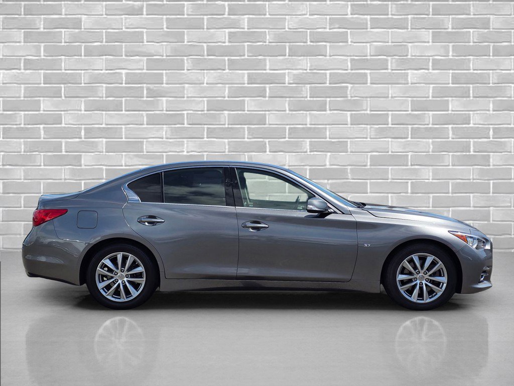 Used 2015 INFINITI Q50 w/ Moonroof Package RWD image 7