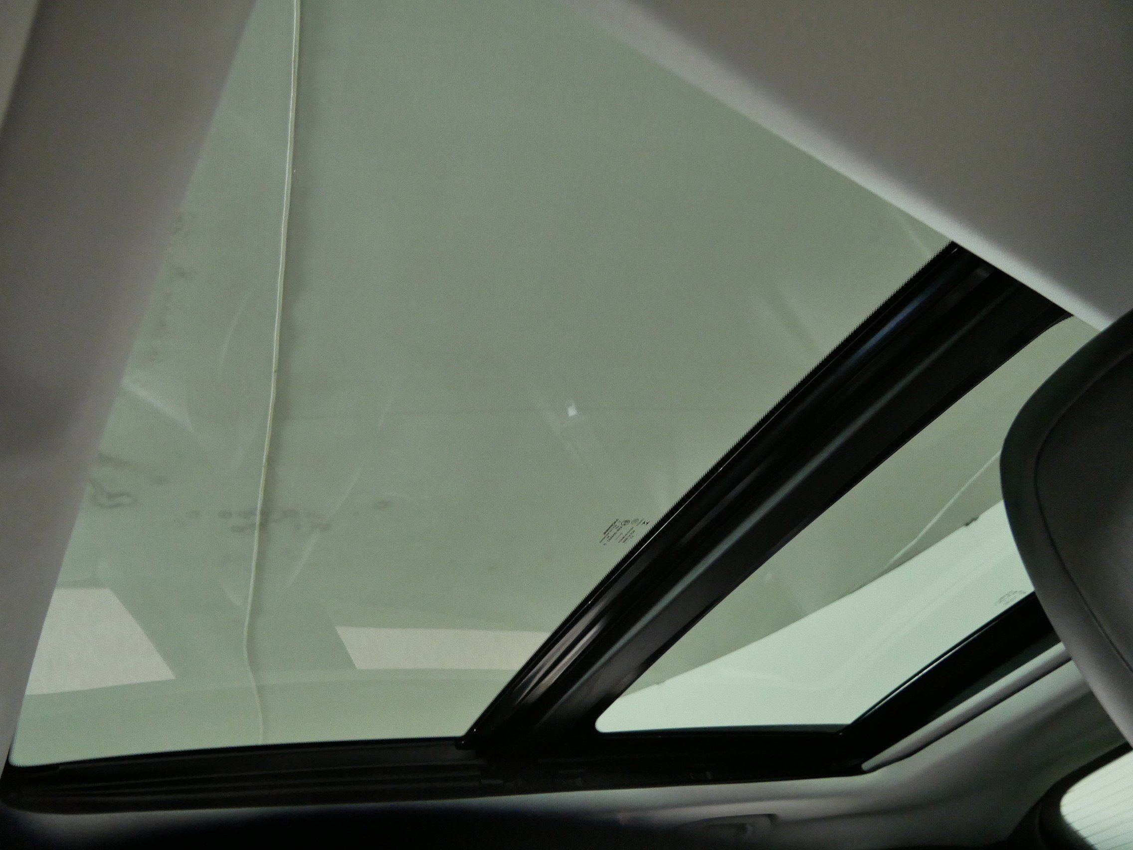 Used 2022 Jeep Cherokee Limited image 31