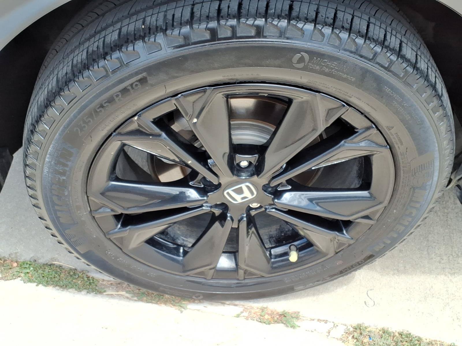 Used 2024 Honda CR-V Sport Touring image 11