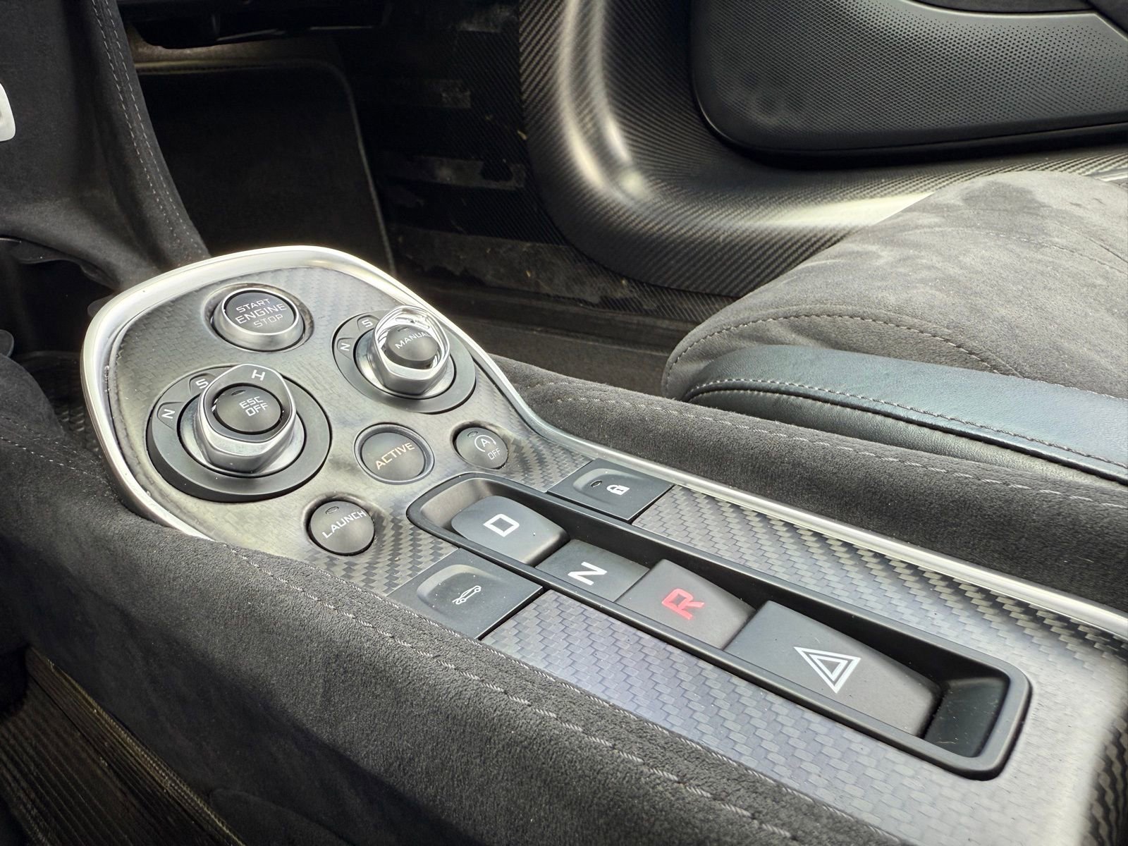 Used 2019 McLaren 600LT image 29