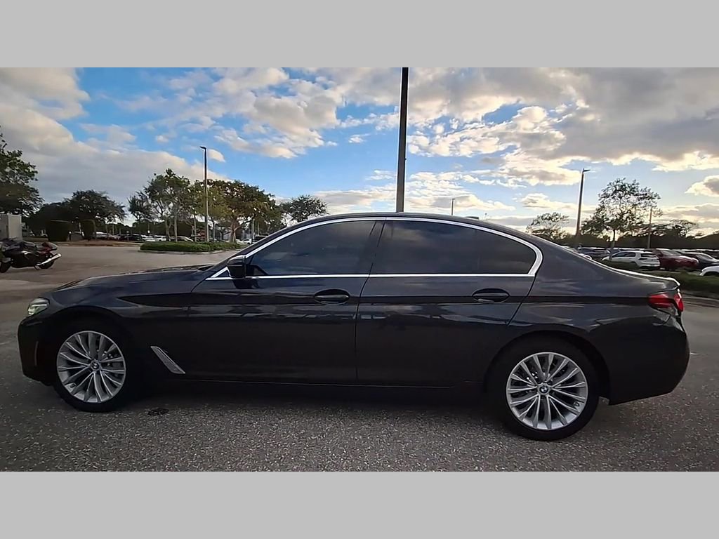 Used 2023 BMW 530i w/ Premium Package image 52
