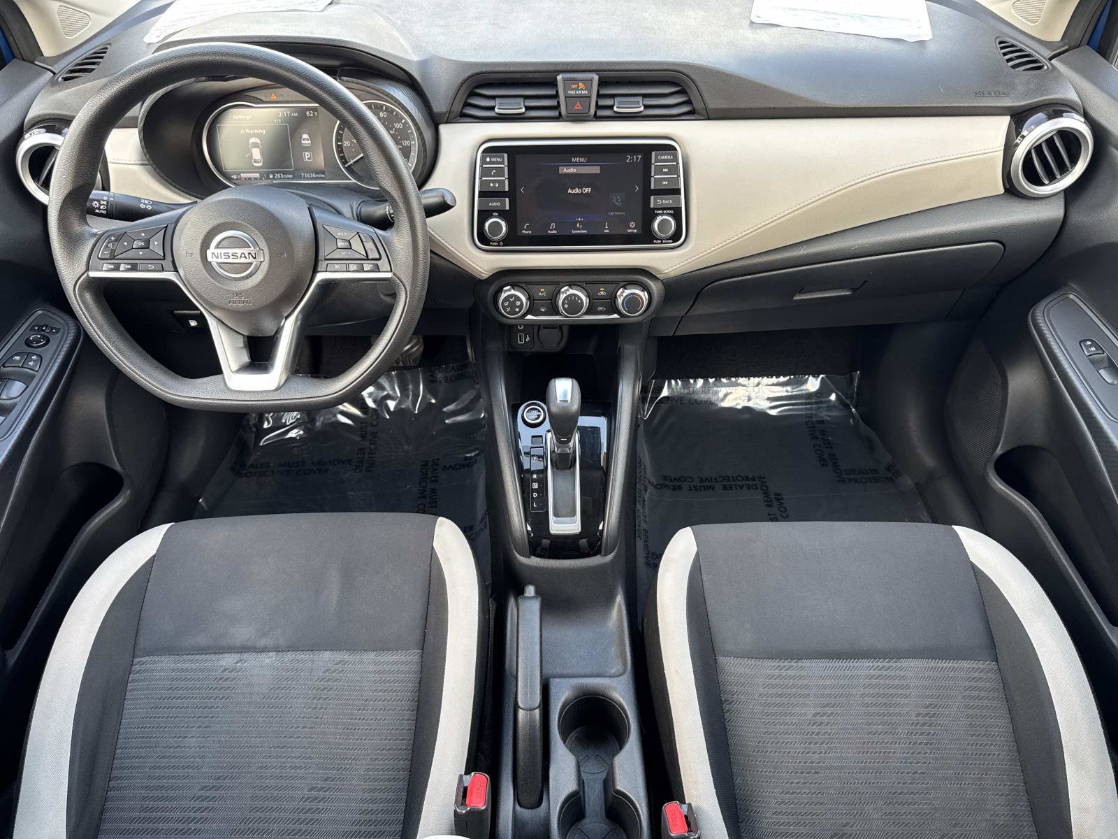 Used 2021 Nissan Versa SV image 9